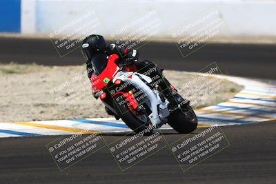 media/Jun-07-2025-TrackDaz (Sat) [[4413525952]]/C Group/1240pm (Turn 1)/